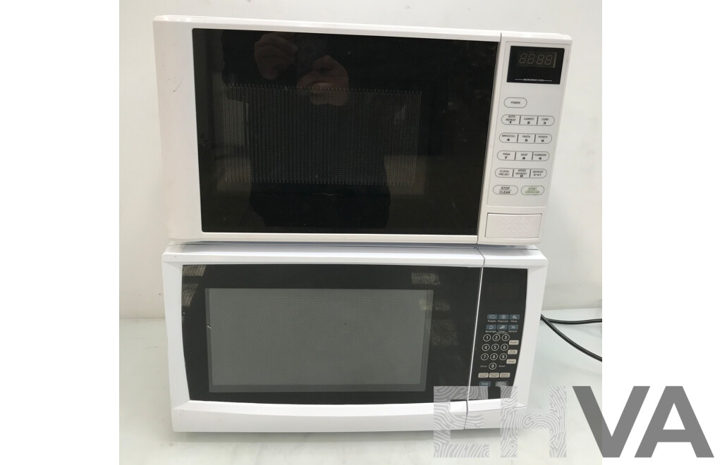 Brilliant Basics Compact Digital Microwave and Anko Compact Microwave - Lot of 2