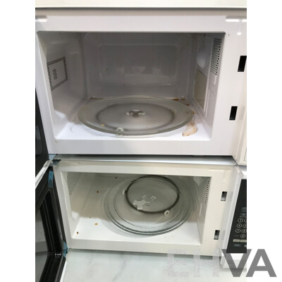 Brilliant Basics Compact Digital Microwave and Anko Compact Microwave - Lot of 2