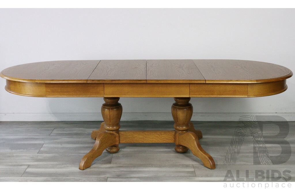 Oak Eight Piece Dining Suite