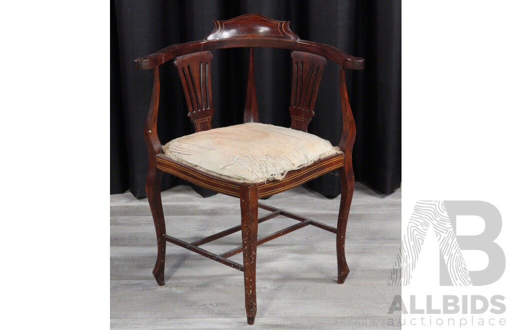 Edwardian Mahogany Corner Chair with String Inlay