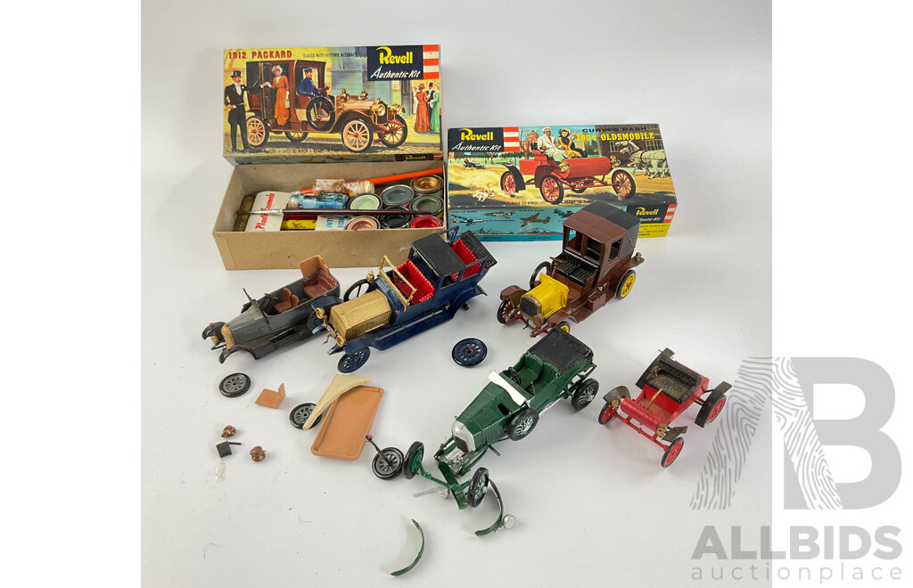 Vintage Revell Model Vintage Model Cars Including 1912 Packard, 1911 Rolls Royce, Including Enamel Paints