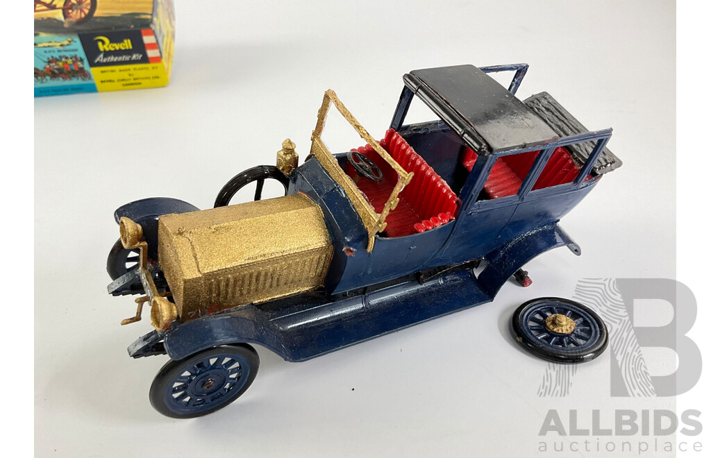 Vintage Revell Model Vintage Model Cars Including 1912 Packard, 1911 Rolls Royce, Including Enamel Paints
