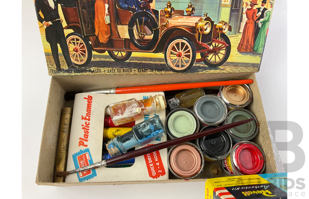 Vintage Revell Model Vintage Model Cars Including 1912 Packard, 1911 Rolls Royce, Including Enamel Paints