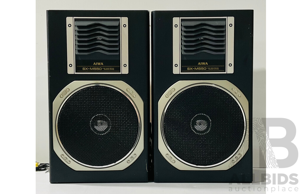 Component AIWA Stereo System Including PX-E5550 Stereo Turntable, 5 Band Graphic Equalizer Compact Disc Player and Pair of SX-M550 Two Way Bass Reflex Speakers