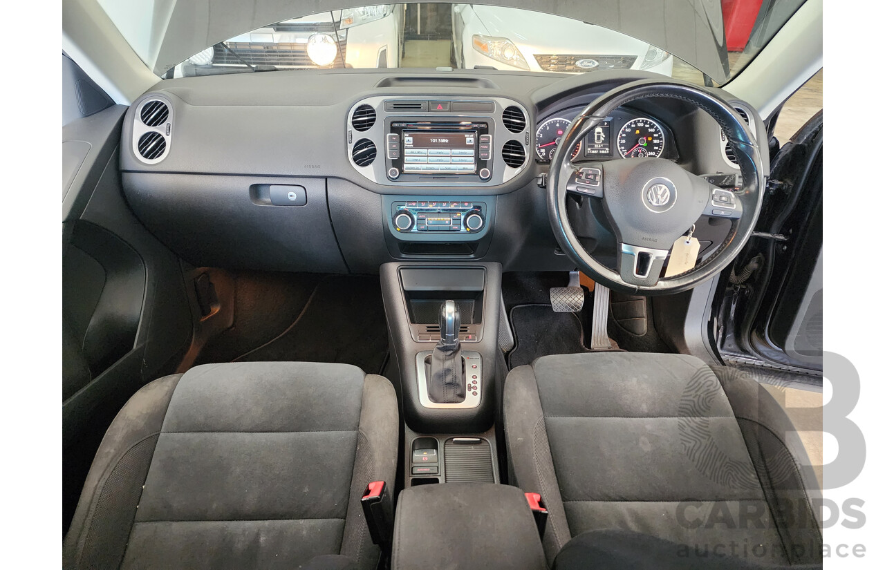 11/2014 Volkswagen Tiguan 132 TSI (4x4) 5NC MY15 4d Wagon Black 2.0L