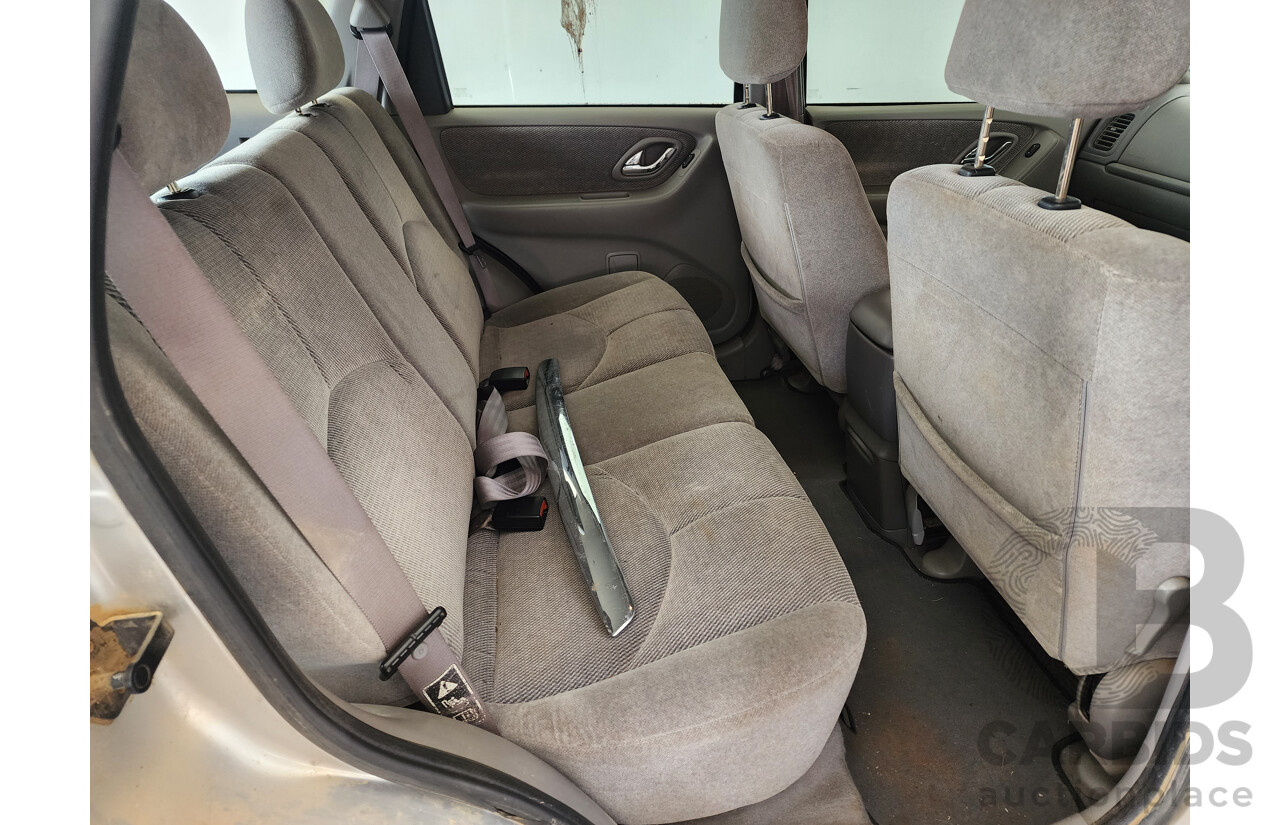 2/2003 Mazda Tribute Limited Sport  4d Wagon Silver 3.0L