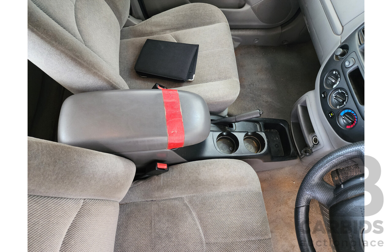 2/2003 Mazda Tribute Limited Sport  4d Wagon Silver 3.0L