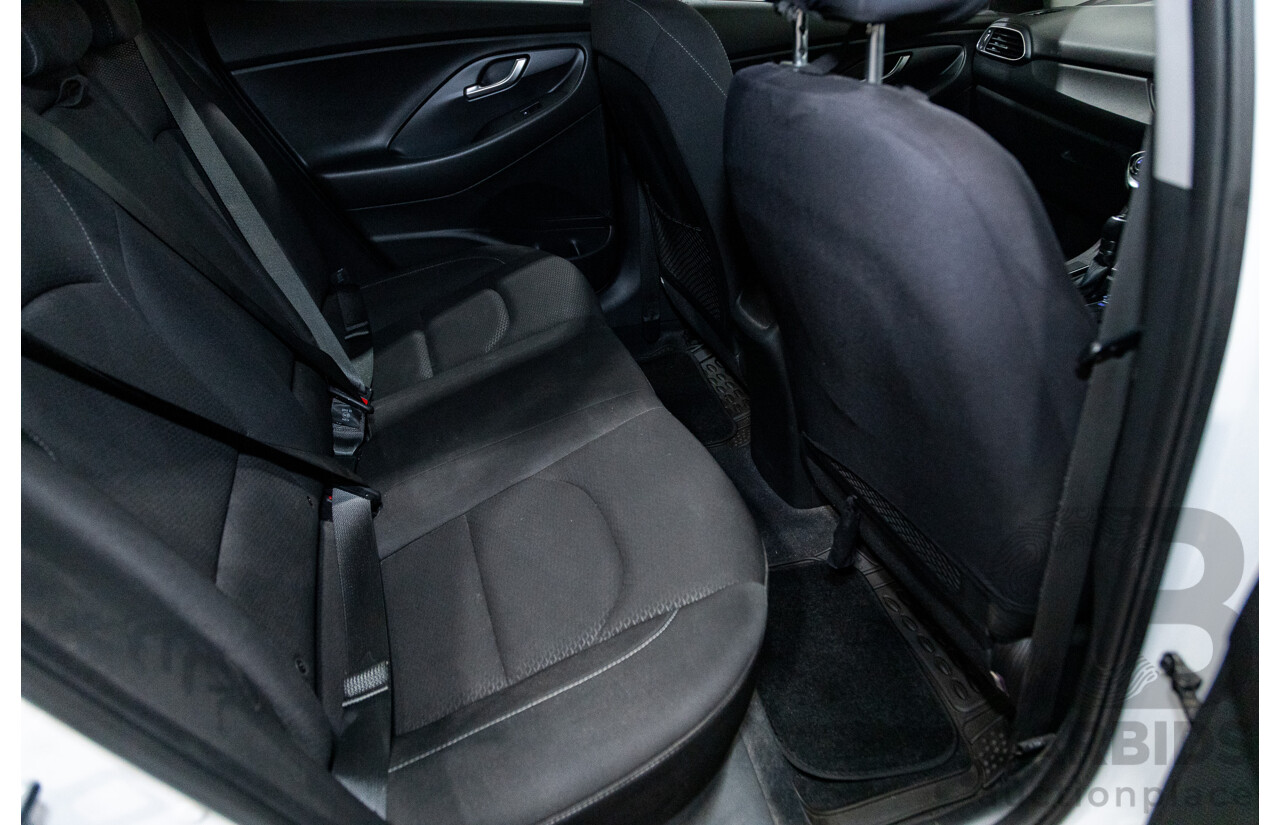 03/2018 Hyundai I30 ACTIVE FWD PD 4D Hatchback Polar White 2.0L