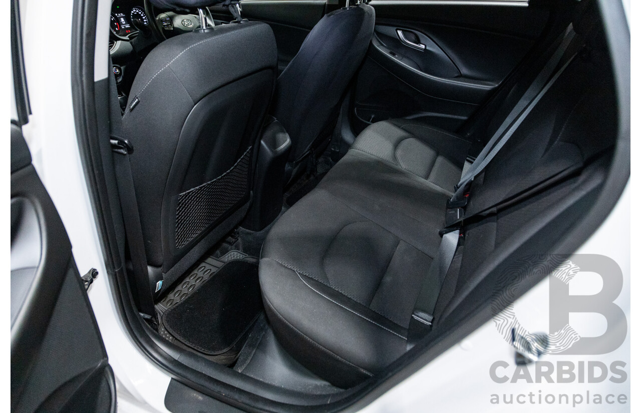 03/2018 Hyundai I30 ACTIVE FWD PD 4D Hatchback Polar White 2.0L