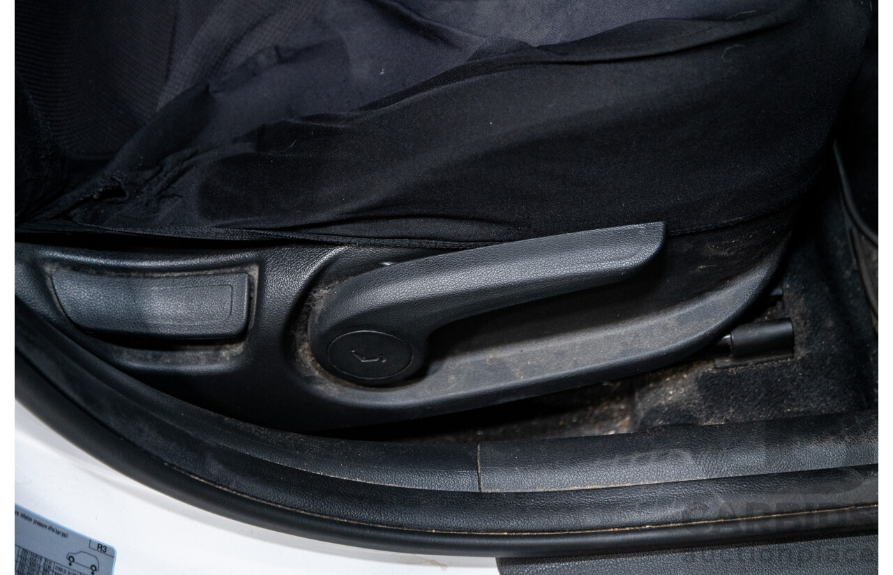 03/2018 Hyundai I30 ACTIVE FWD PD 4D Hatchback Polar White 2.0L