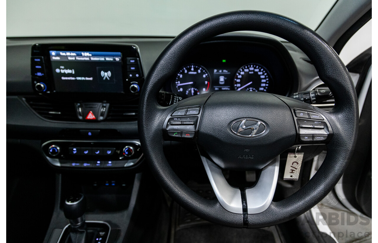 03/2018 Hyundai I30 ACTIVE FWD PD 4D Hatchback Polar White 2.0L