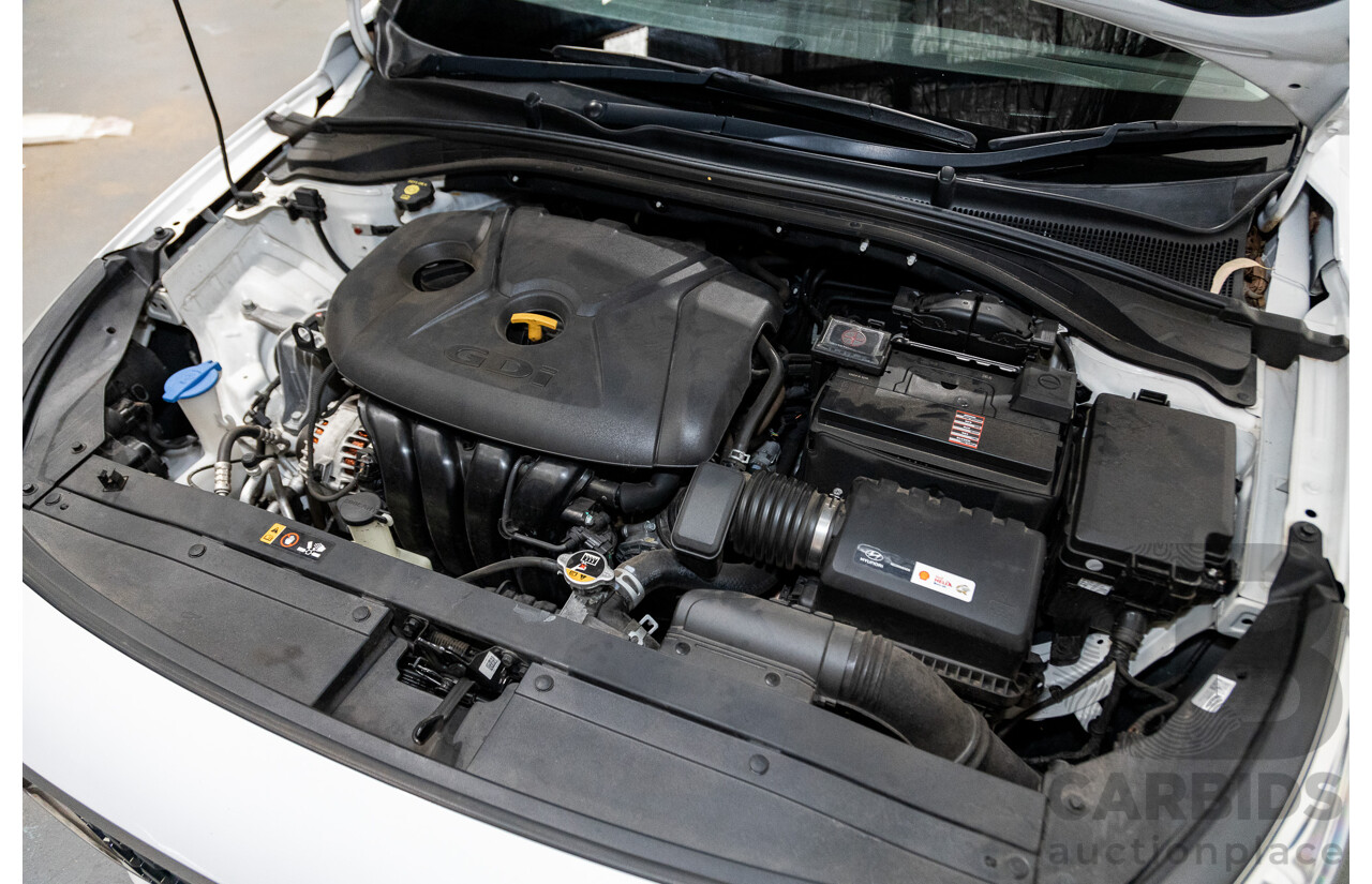 03/2018 Hyundai I30 ACTIVE FWD PD 4D Hatchback Polar White 2.0L