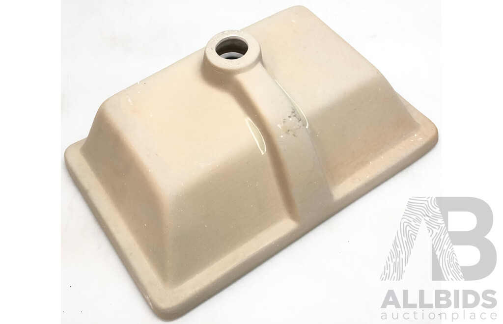 Forme Undermount Ceramic Basin - Brand New - ORP $125.00