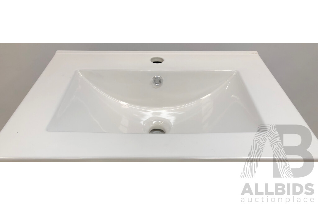 Forme Blade 600mm Freestanding Vanity(Walnut) with Gateway Vanity Top Basin(White) - Brand New - ORP $580.00