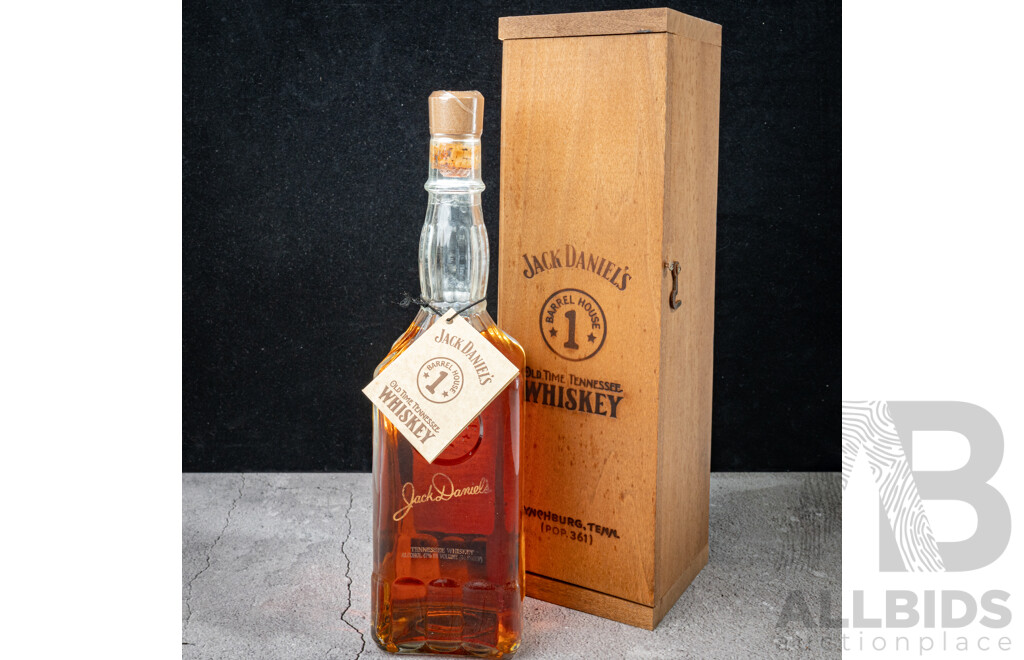 Jack Daniel’s Barrel House 1 in Presentation Box