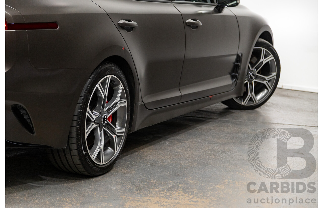 01/2018 Build 12/2017 Kia Stinger GT CK MY18 (344) 4d Sedan Hichroma Red Metallic (Grey Wrap) Twin Turbo 3.3L