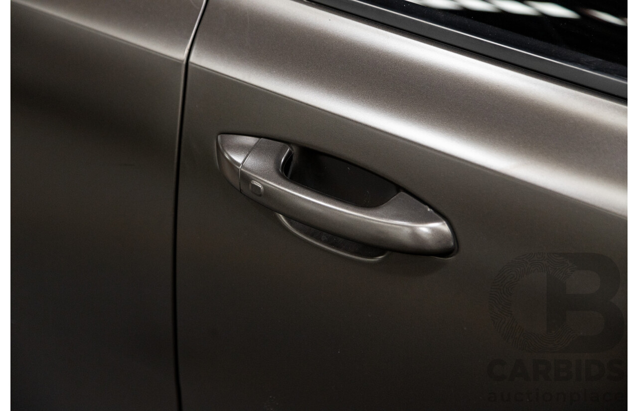 01/2018 Build 12/2017 Kia Stinger GT CK MY18 (344) 4d Sedan Hichroma Red Metallic (Grey Wrap) Twin Turbo 3.3L