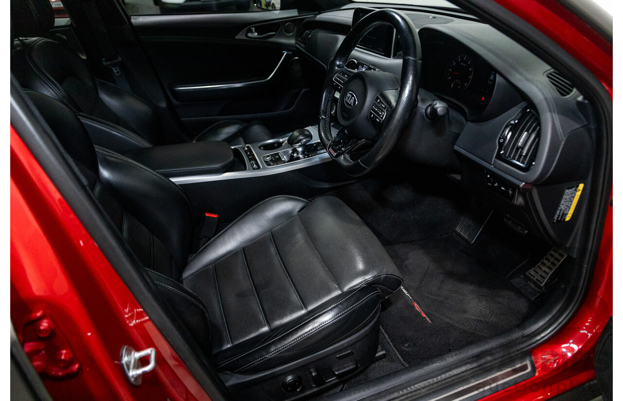 01/2018 Build 12/2017 Kia Stinger GT CK MY18 (344) 4d Sedan Hichroma Red Metallic (Grey Wrap) Twin Turbo 3.3L