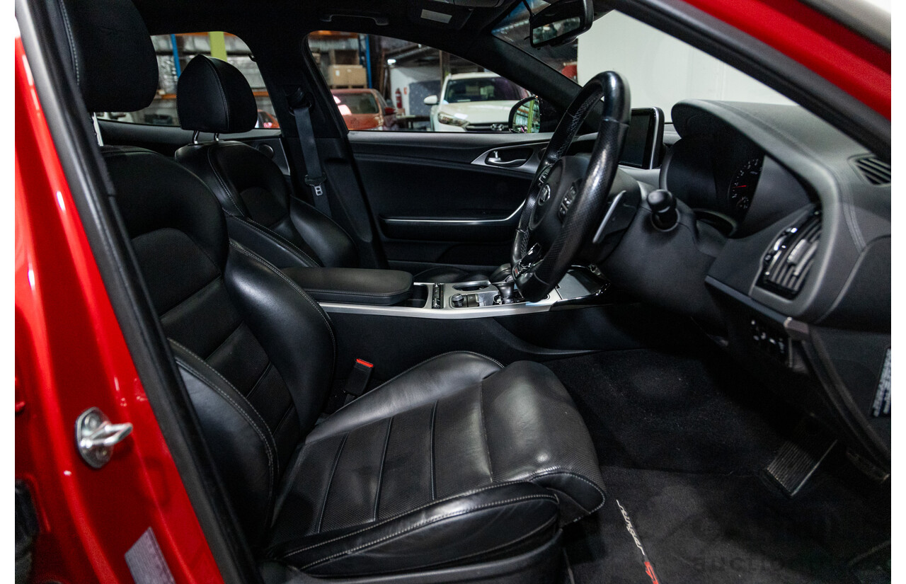 01/2018 Build 12/2017 Kia Stinger GT CK MY18 (344) 4d Sedan Hichroma Red Metallic (Grey Wrap) Twin Turbo 3.3L