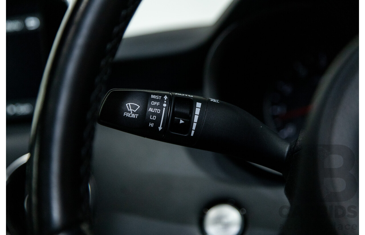 01/2018 Build 12/2017 Kia Stinger GT CK MY18 (344) 4d Sedan Hichroma Red Metallic (Grey Wrap) Twin Turbo 3.3L