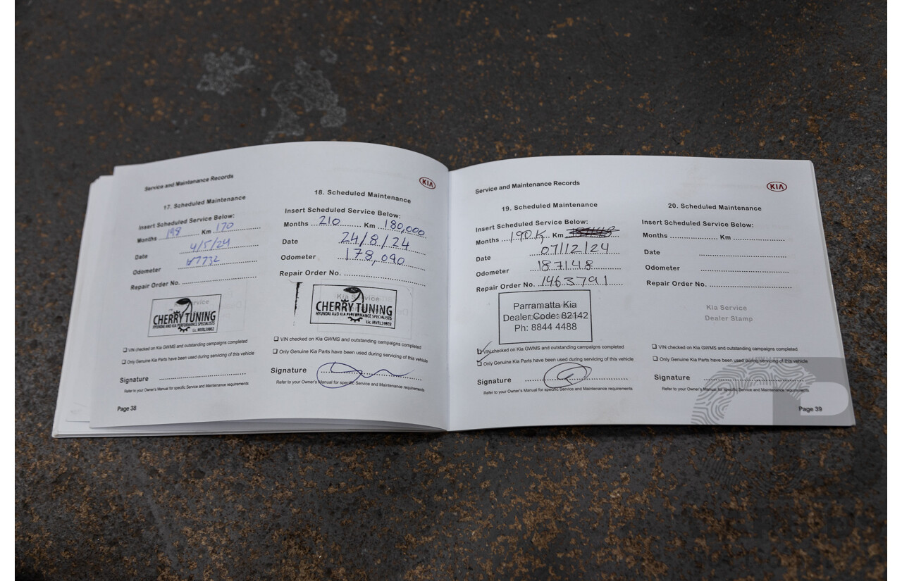 01/2018 Build 12/2017 Kia Stinger GT CK MY18 (344) 4d Sedan Hichroma Red Metallic (Grey Wrap) Twin Turbo 3.3L