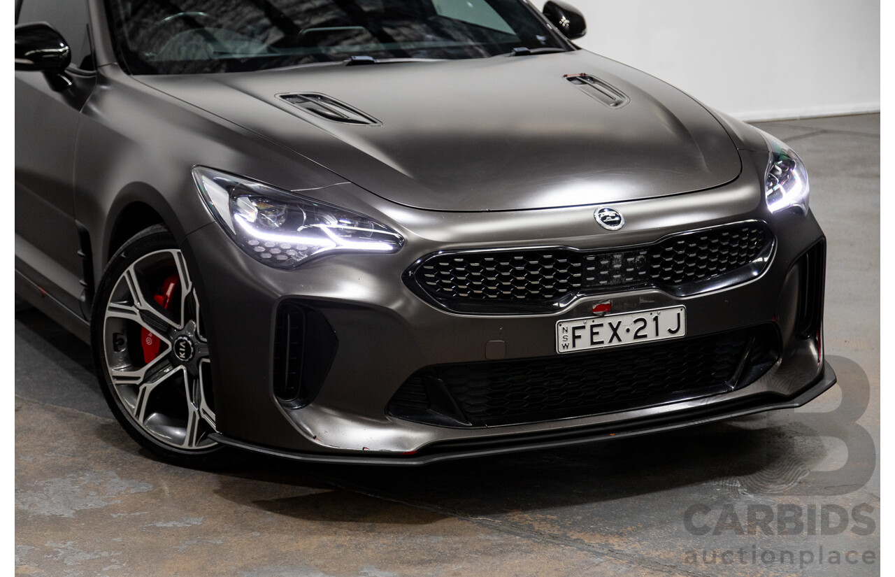 01/2018 Build 12/2017 Kia Stinger GT CK MY18 (344) 4d Sedan Hichroma Red Metallic (Grey Wrap) Twin Turbo 3.3L