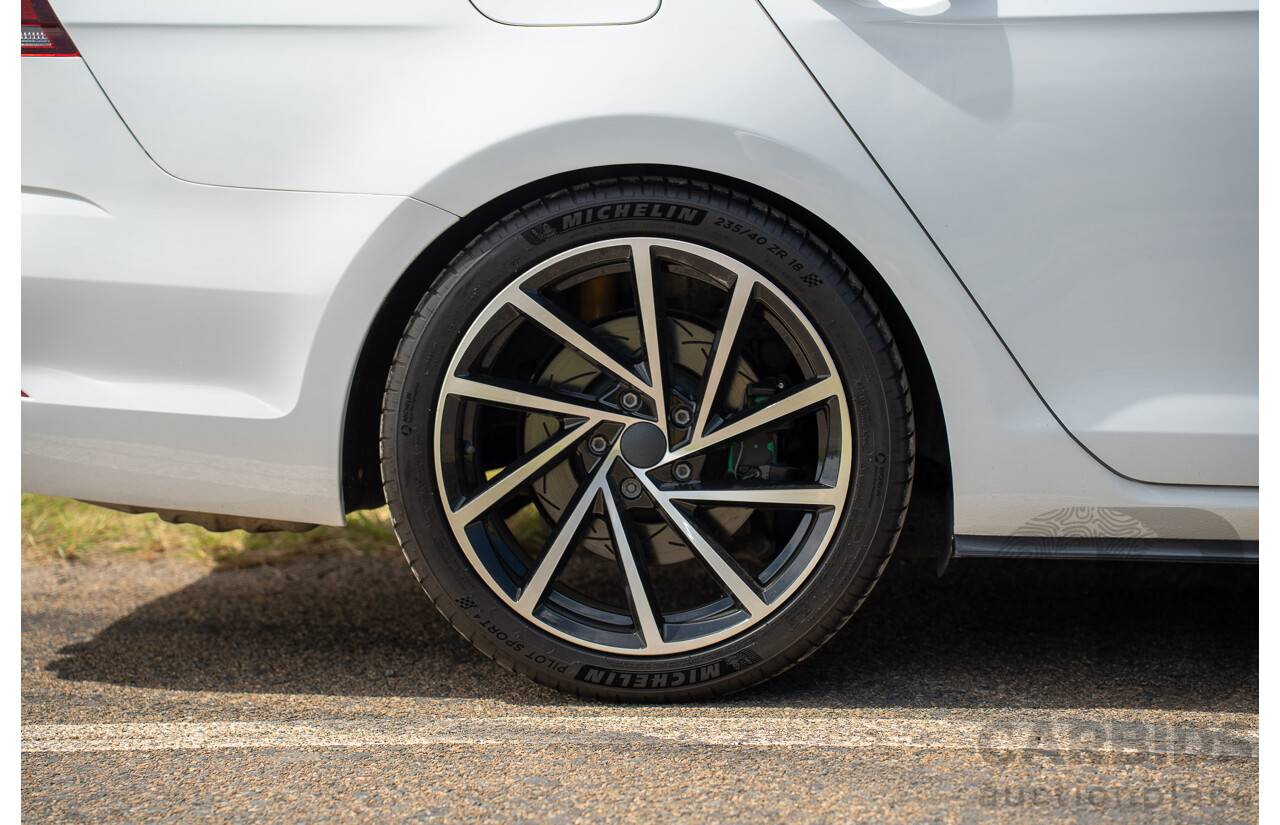 04/2019 Volkswagen Golf R (AWD) Mk7.5 AU MY19 4D Wagon Pure White Turbo 2.0L