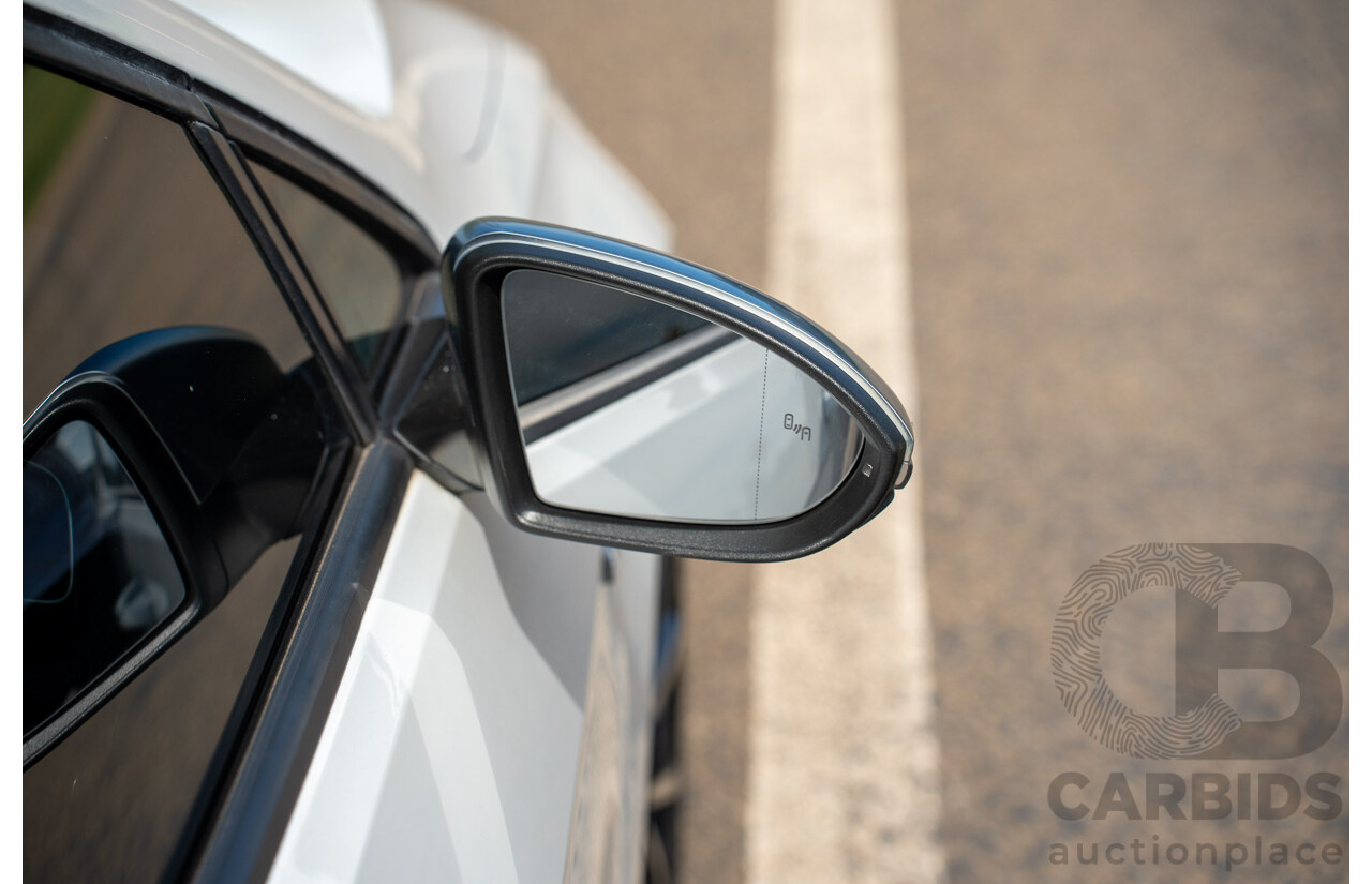 04/2019 Volkswagen Golf R (AWD) Mk7.5 AU MY19 4D Wagon Pure White Turbo 2.0L