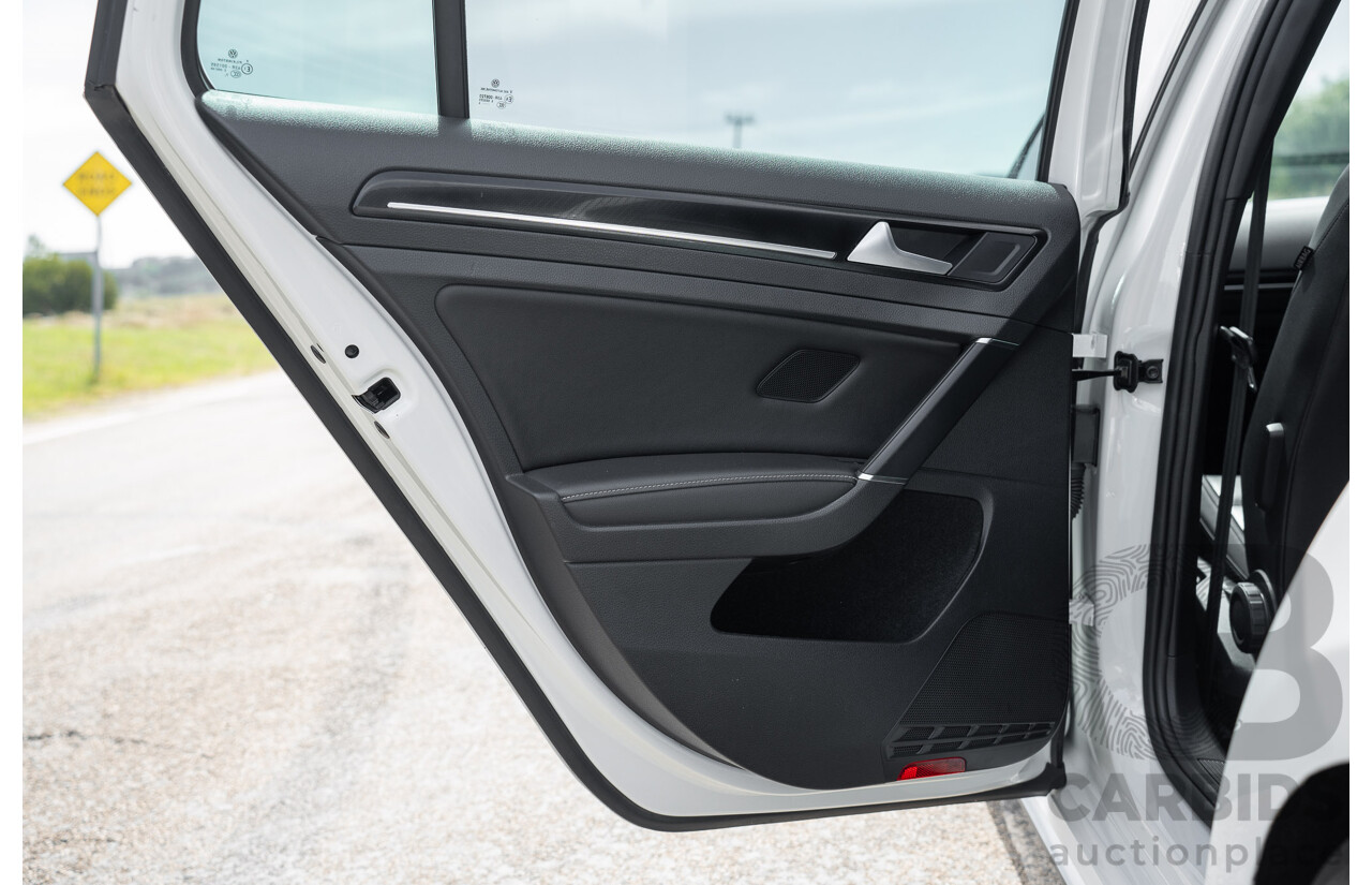 04/2019 Volkswagen Golf R (AWD) Mk7.5 AU MY19 4D Wagon Pure White Turbo 2.0L