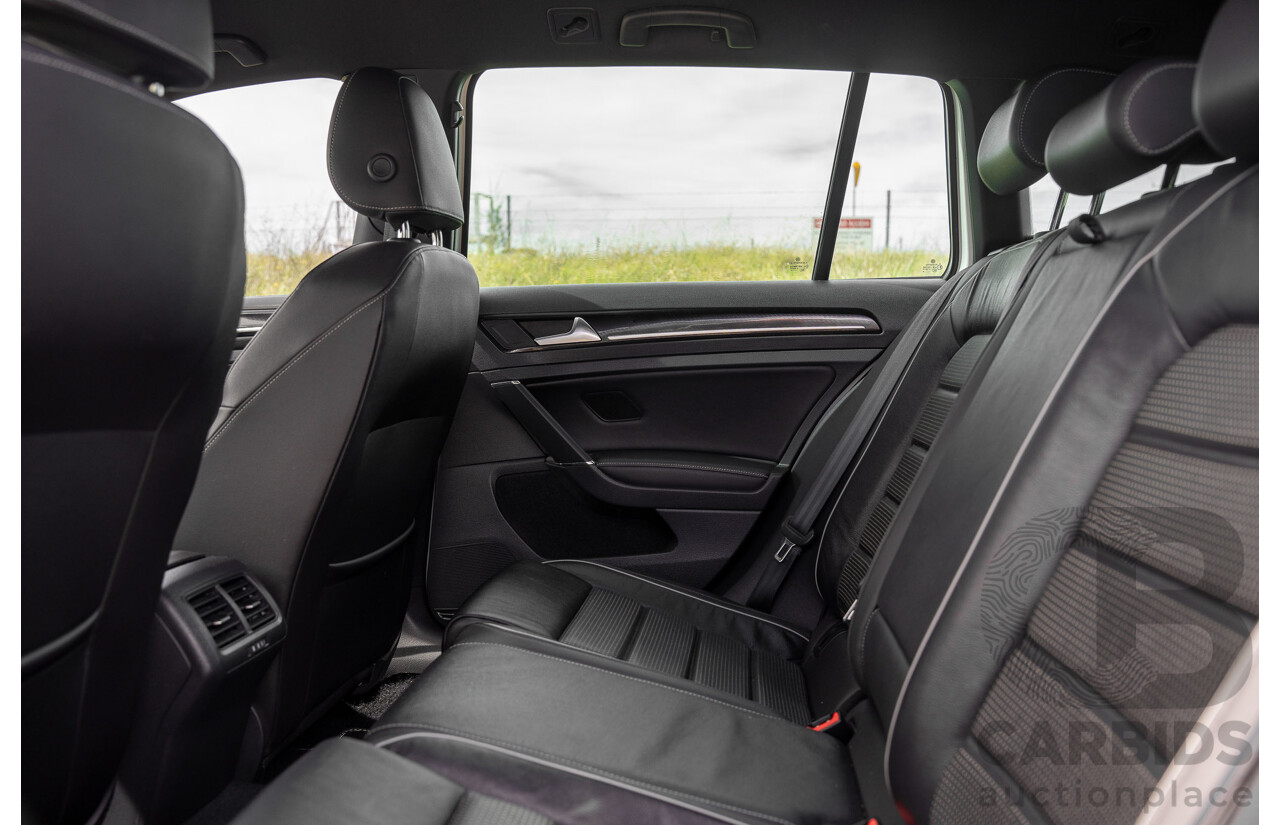 04/2019 Volkswagen Golf R (AWD) Mk7.5 AU MY19 4D Wagon Pure White Turbo 2.0L