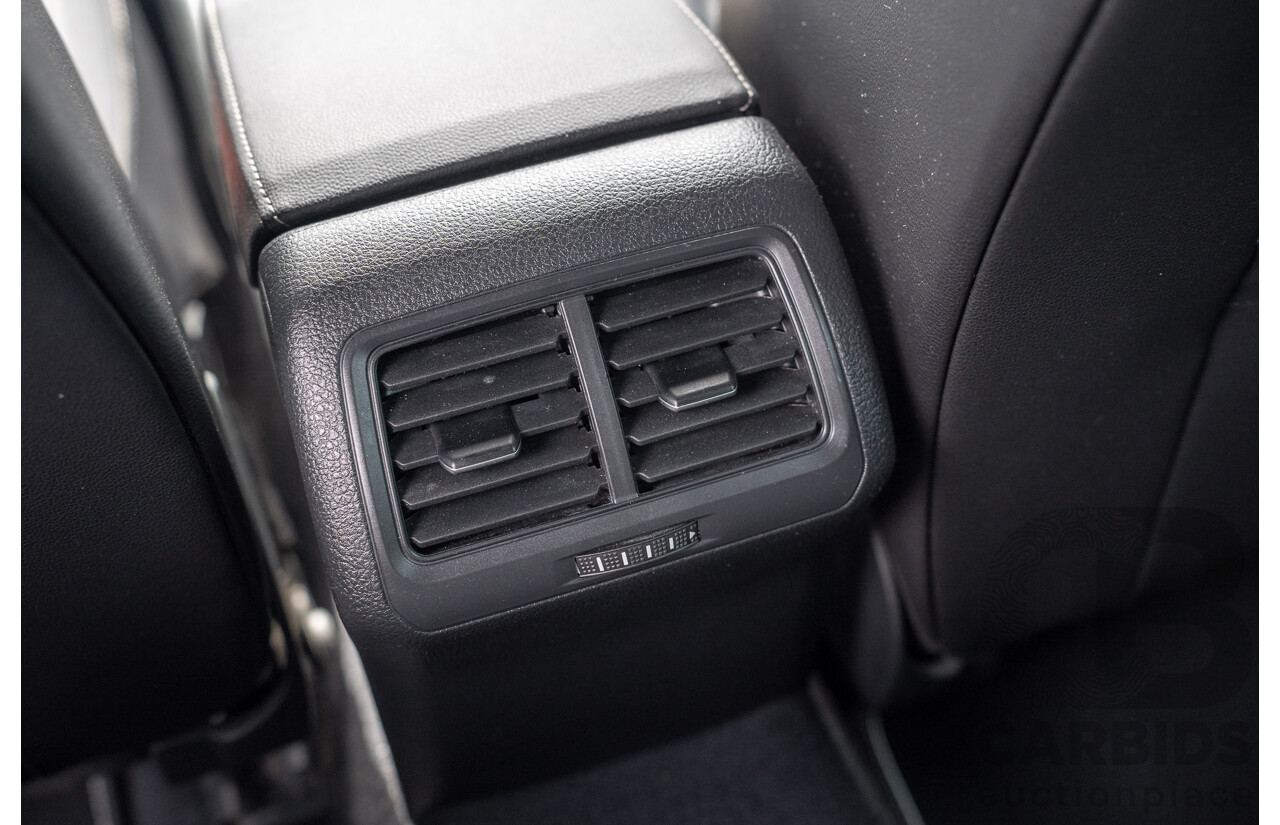 04/2019 Volkswagen Golf R (AWD) Mk7.5 AU MY19 4D Wagon Pure White Turbo 2.0L