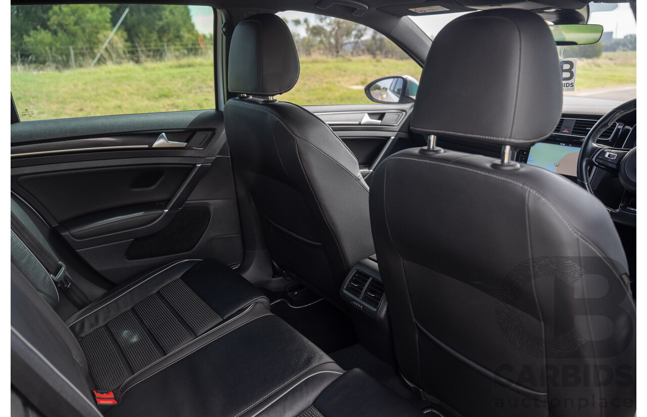 04/2019 Volkswagen Golf R (AWD) Mk7.5 AU MY19 4D Wagon Pure White Turbo 2.0L