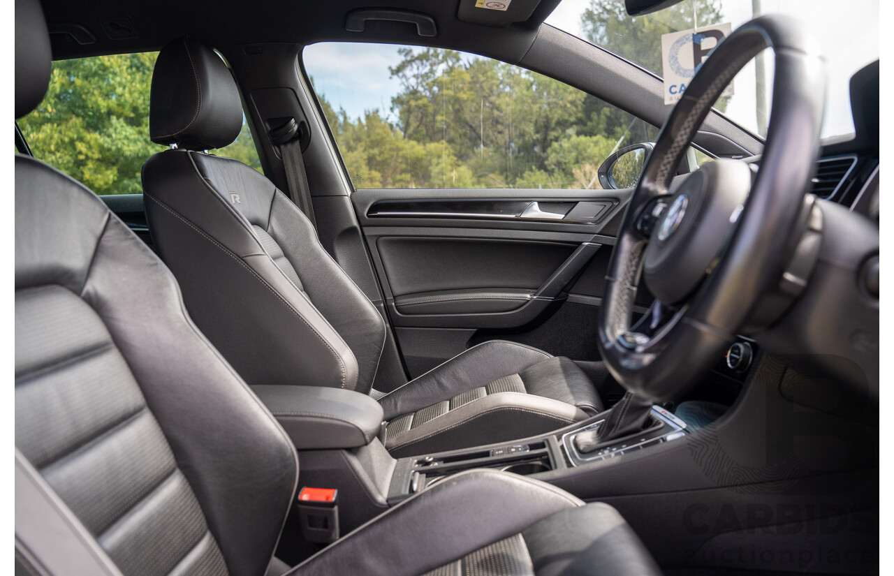 04/2019 Volkswagen Golf R (AWD) Mk7.5 AU MY19 4D Wagon Pure White Turbo 2.0L