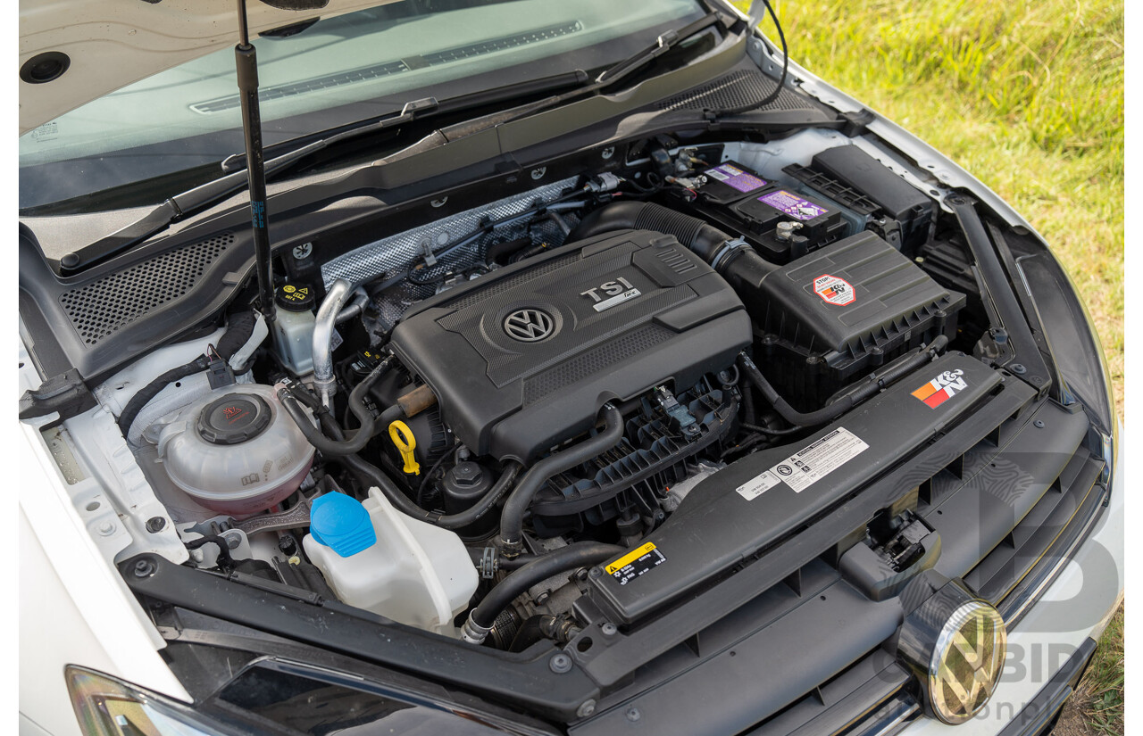 04/2019 Volkswagen Golf R (AWD) Mk7.5 AU MY19 4D Wagon Pure White Turbo 2.0L