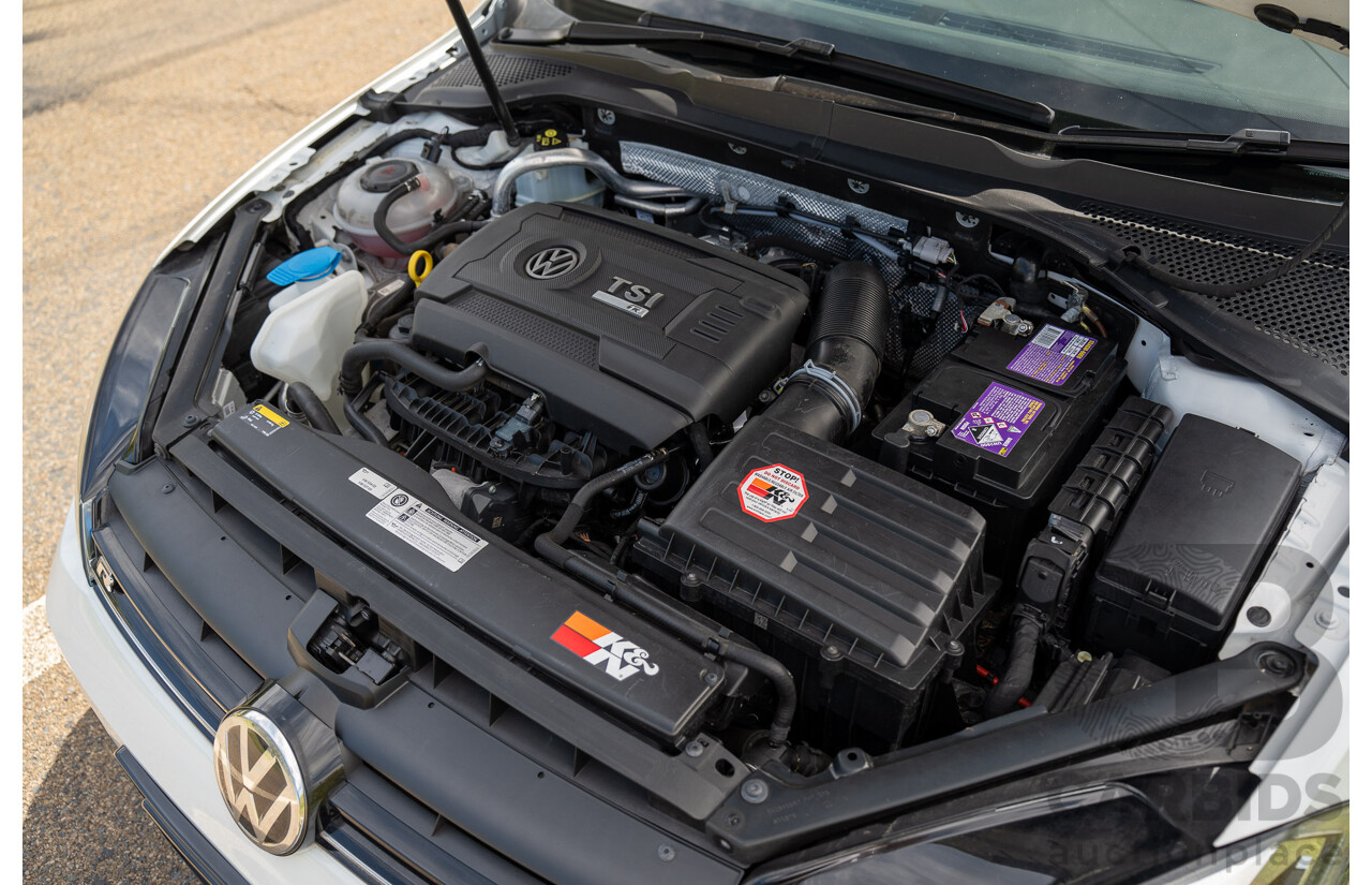 04/2019 Volkswagen Golf R (AWD) Mk7.5 AU MY19 4D Wagon Pure White Turbo 2.0L