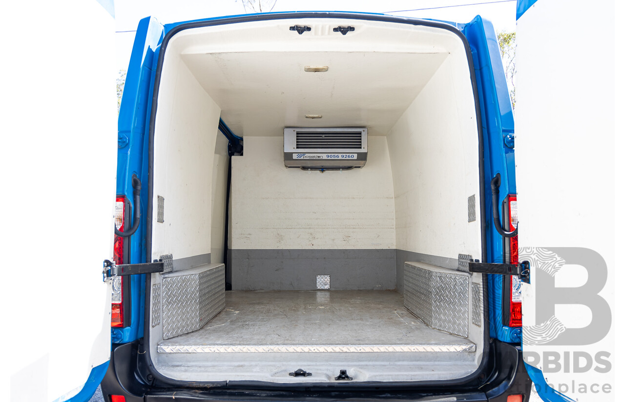06/2017 Renault Master SWB LOW (FWD) X62 (NBI) Van Carribbean Blue Turbo Diesel 2.3L - Custom Refrigerated