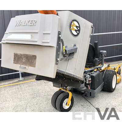 Walker MD21D-12 20.9HP Diesel Commercial Lawn Mower with Walker 45inch Vented GHS Deck  