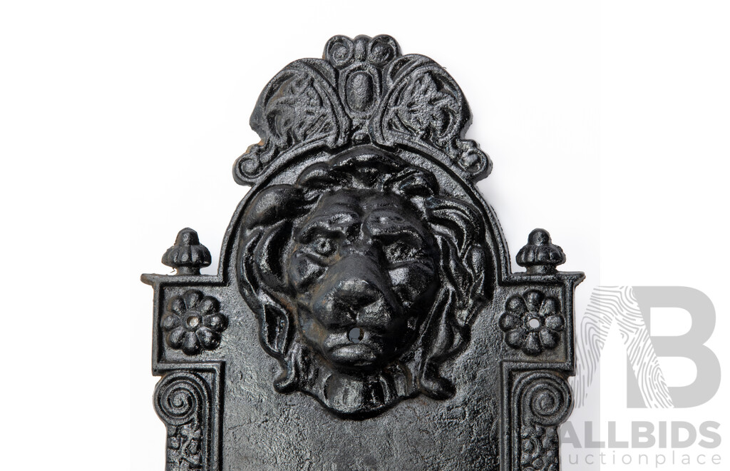 Painted Cast Iron Reproduction Wall Mount Water Feature