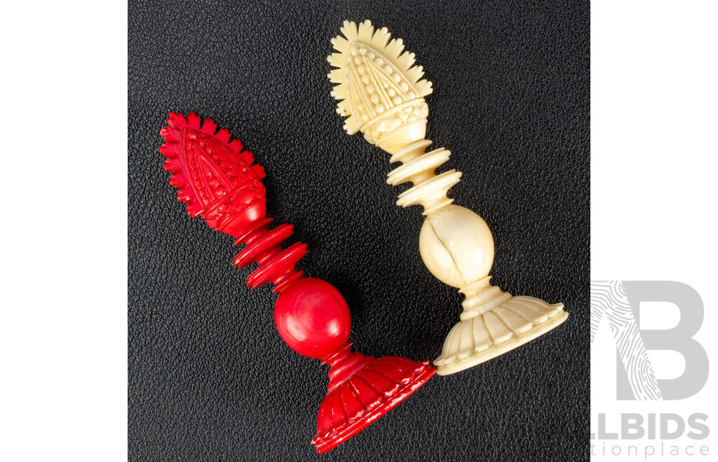 Fantistic Antique Chess Set with Turned Ivory Pieces by Calvert Maker, London, Circa 1820