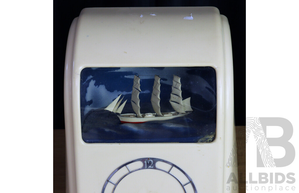 Vintage Bakelite Automation Mantle Clock