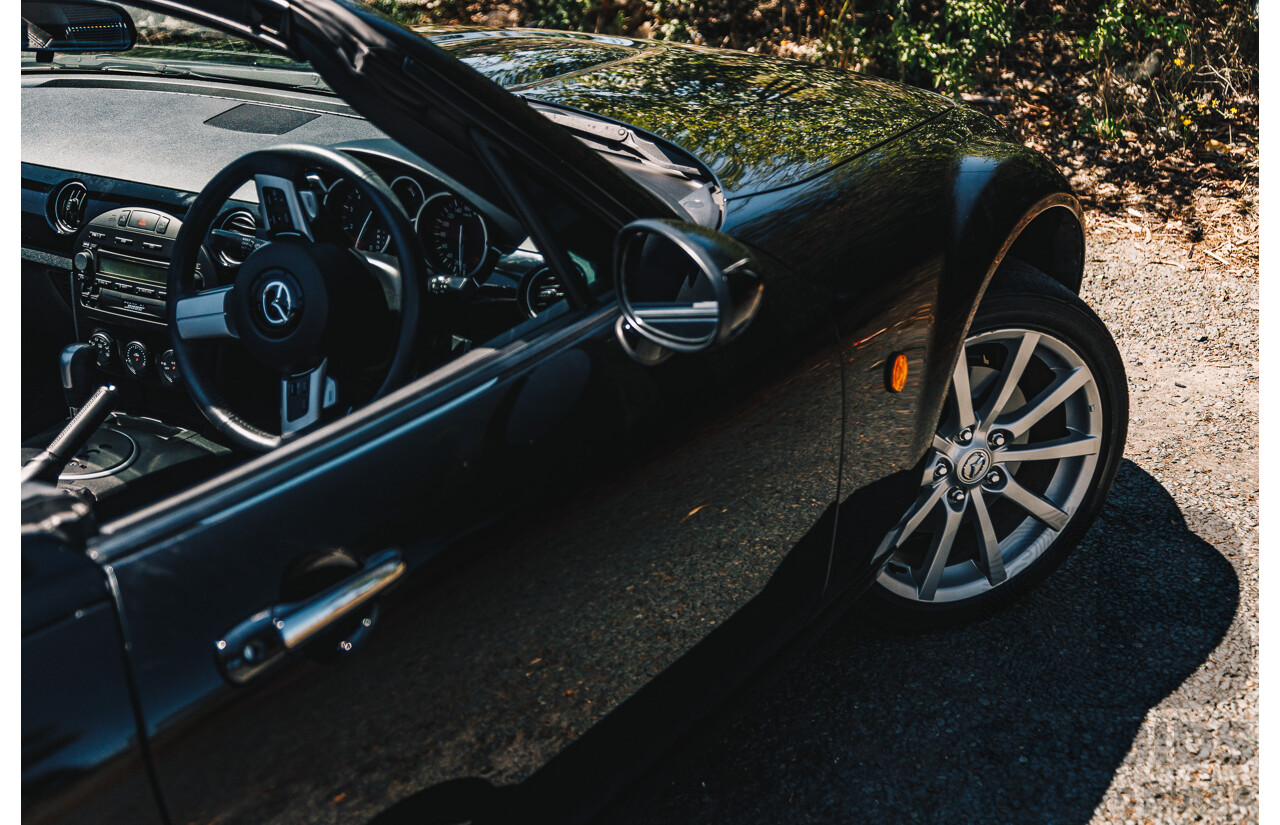 1/2008 Mazda MX-5 NC MY06 Upgrade 2d Hardtop Convertible Brilliant Black 2.0L