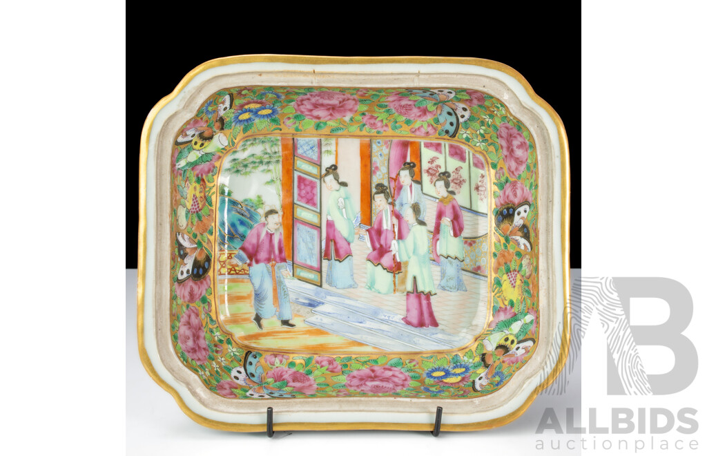 Wonderful Antique Chinese Canton Export Ware Famille Rose Porcelain Hand Painted Lidded Nyonya Dish with Internal Scene with Figures, Butterflies and Flowers, Circa 1830