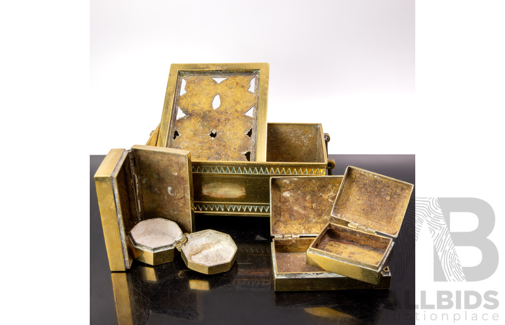 Vintage South East Asian Indonesian Heavy Brass Tepak Sireh Betel Nut Set