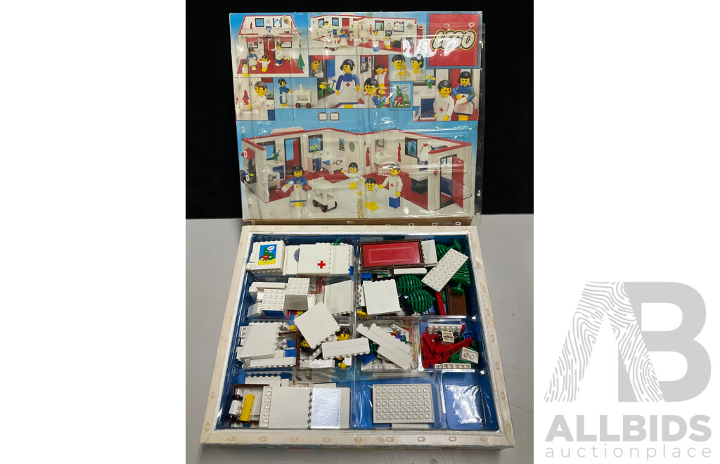 Vintage 1978 Lego Set 231 Hospital in Original Box