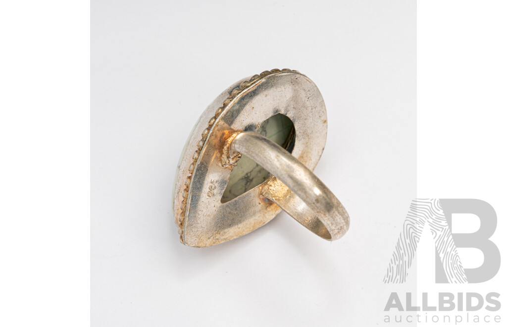 Sterling Silver Variscite Cabochon Ring, Size R, 12.96 Grams