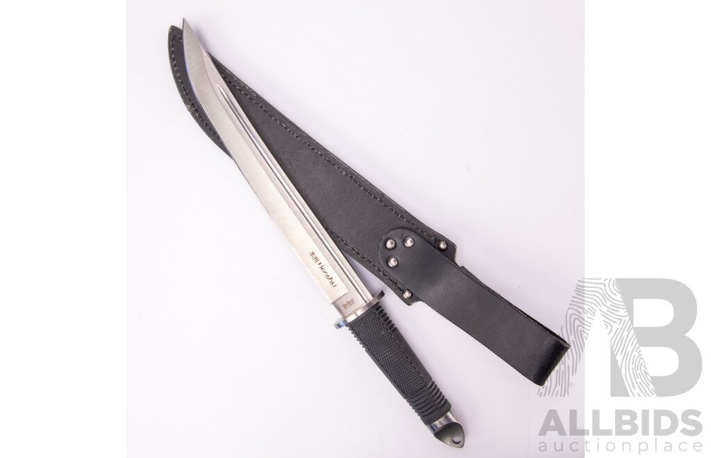 United Cutlery 440 Stainless Steel Honshu Tanto Knife in Leather Sheath