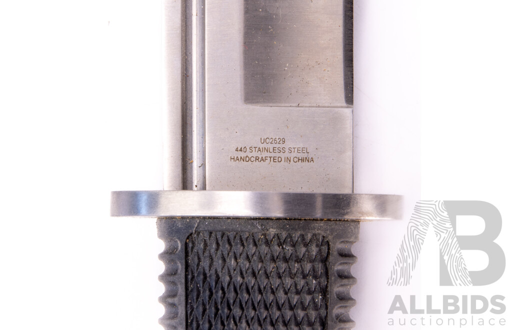 United Cutlery 440 Stainless Steel Honshu Tanto Knife in Leather Sheath