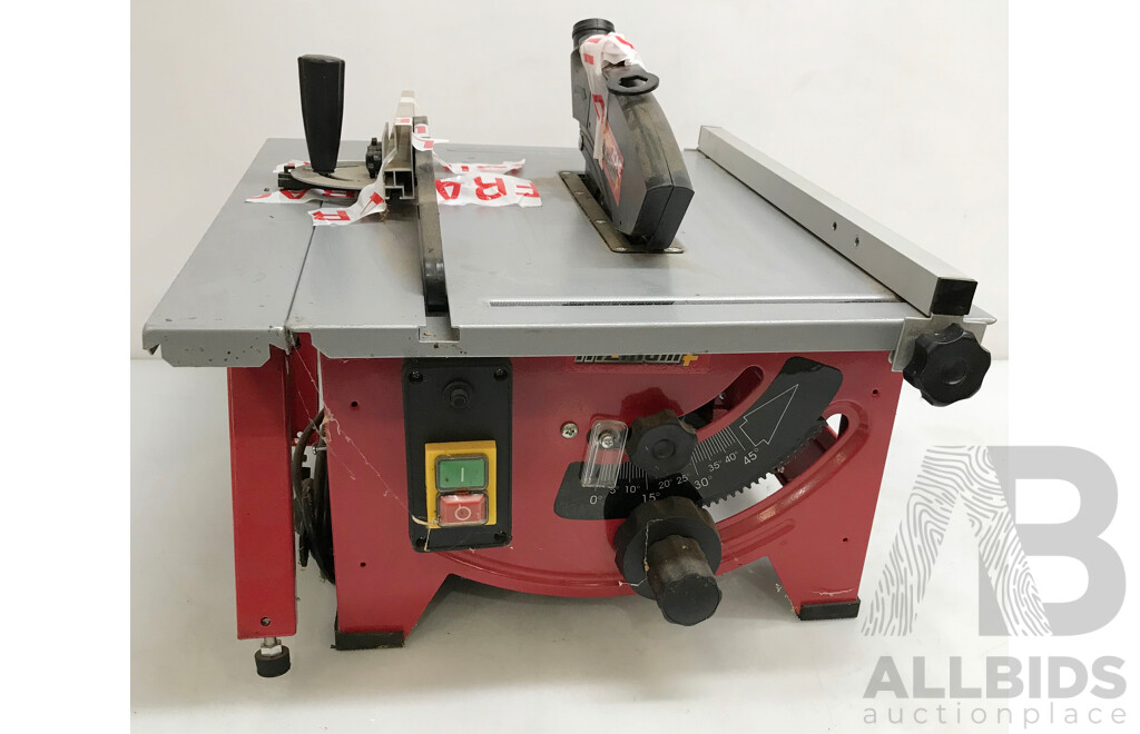 Workzone Titanium HS80 240V Table Saw