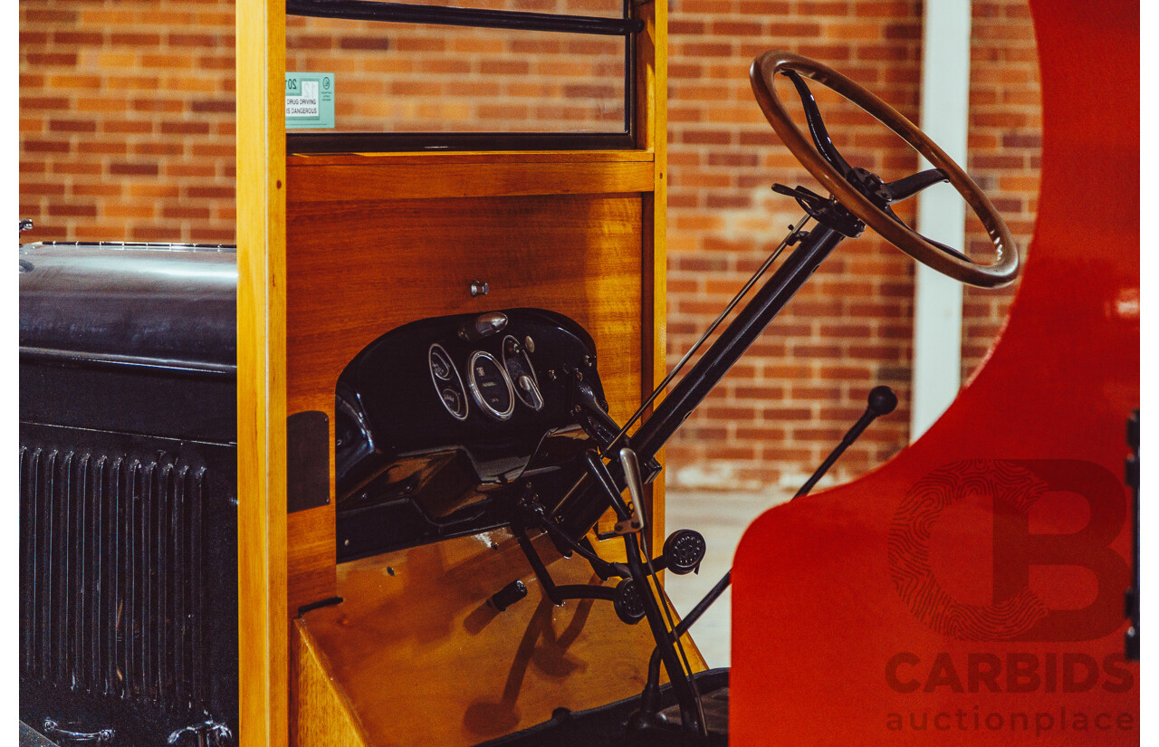 01/1926 Chevrolet Superior Series Truck Black / Red 170ci 2.8L