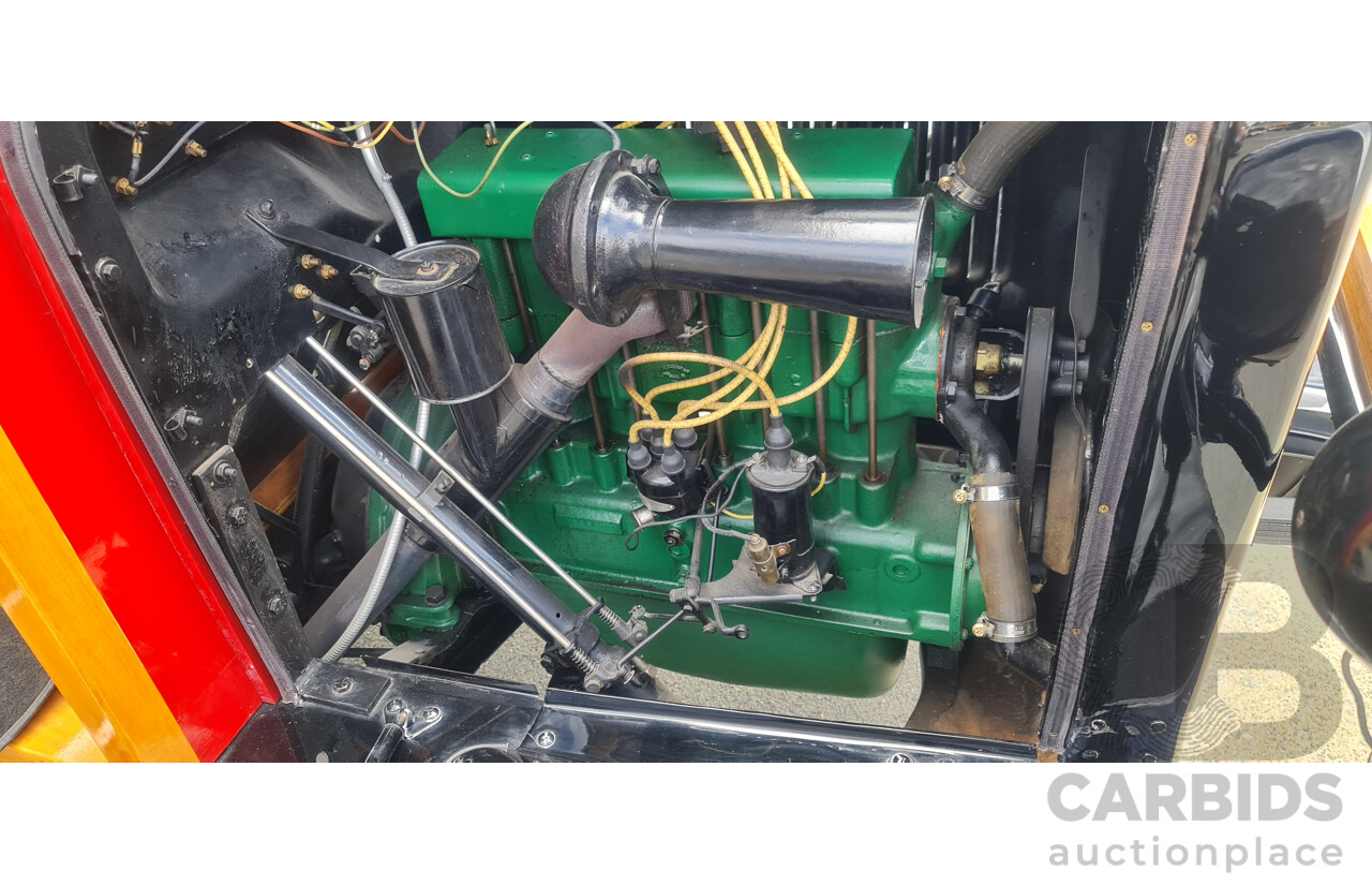 01/1926 Chevrolet Superior Series Truck Black / Red 170ci 2.8L